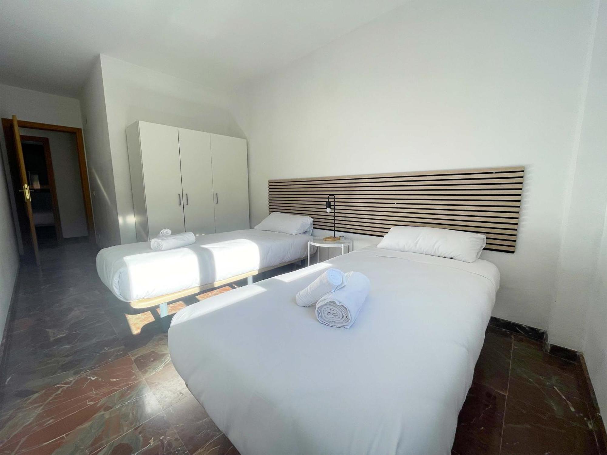 Apartamentos El Pilar Suites 3000 Zaragoza Exterior foto