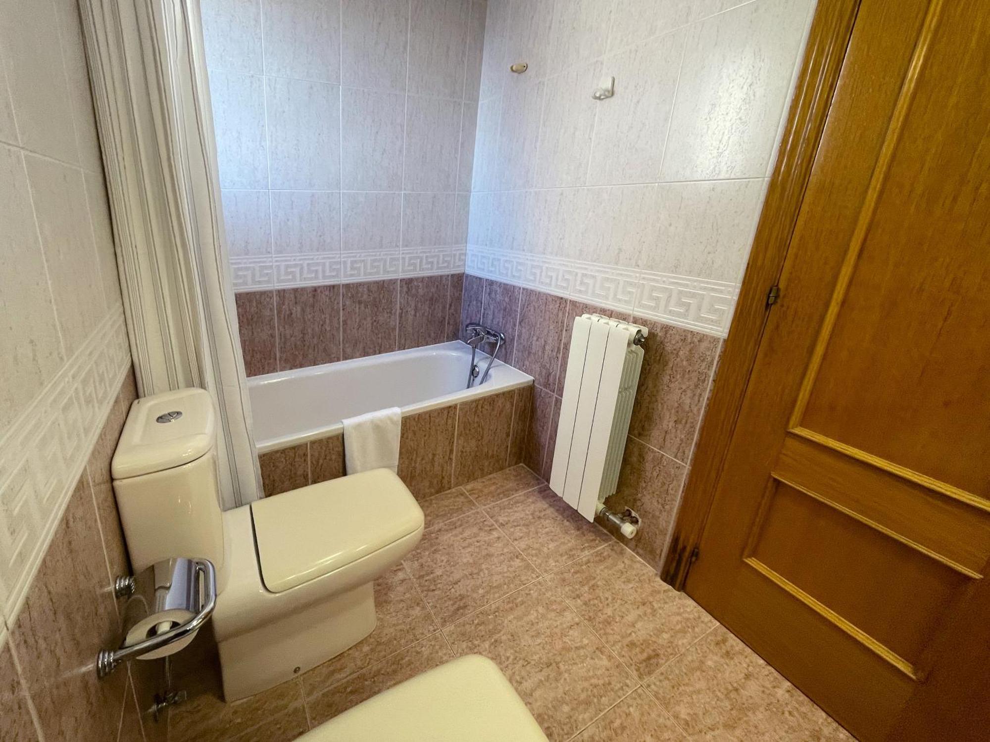 Apartamentos El Pilar Suites 3000 Zaragoza Exterior foto